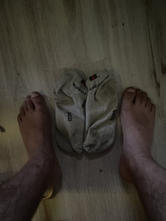 Smelly socks