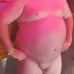 胖乎乎的男人小鸡巴