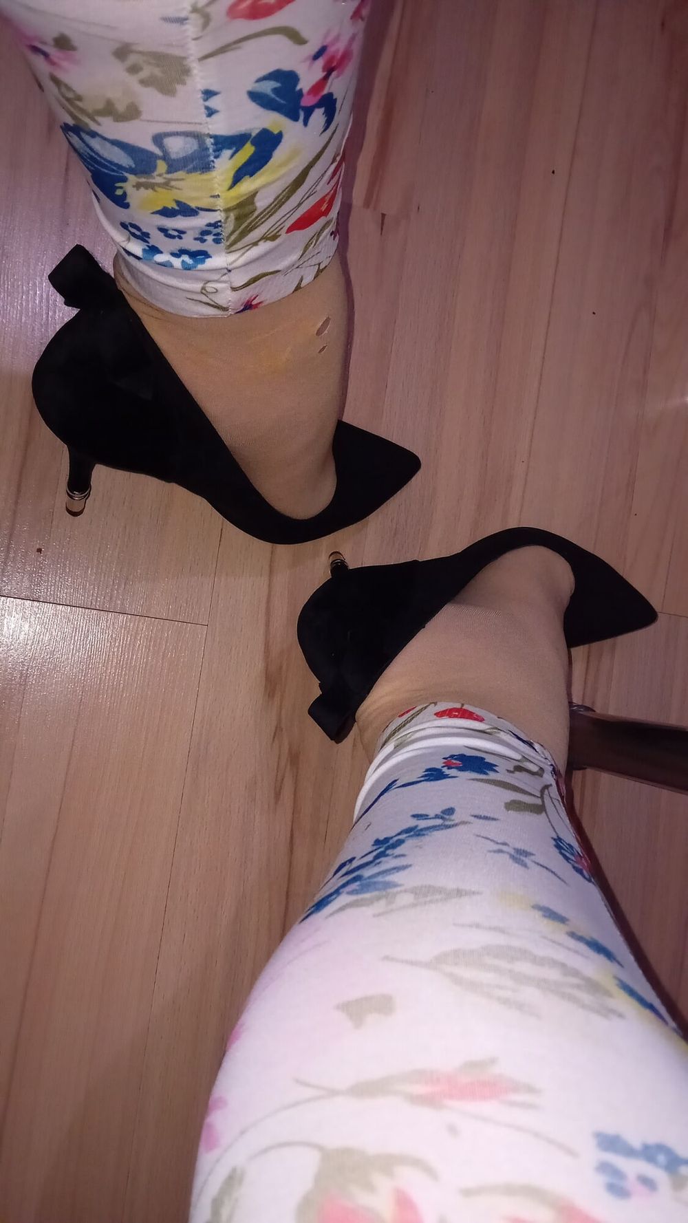 Crossdresser In Sexy Black Suede Pointed Toe High Heels #3