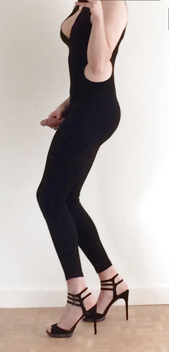 Black bodysuit & high heels #16
