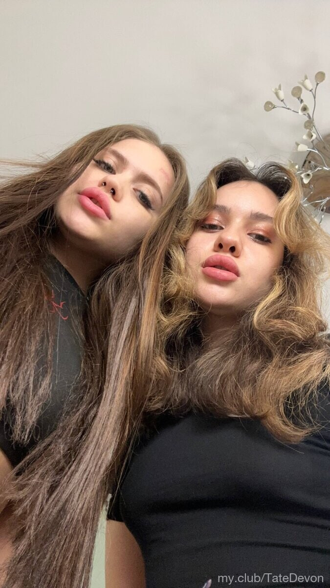 Hey hey, our names are Michel &amp; Elfy !  Free Photos #51