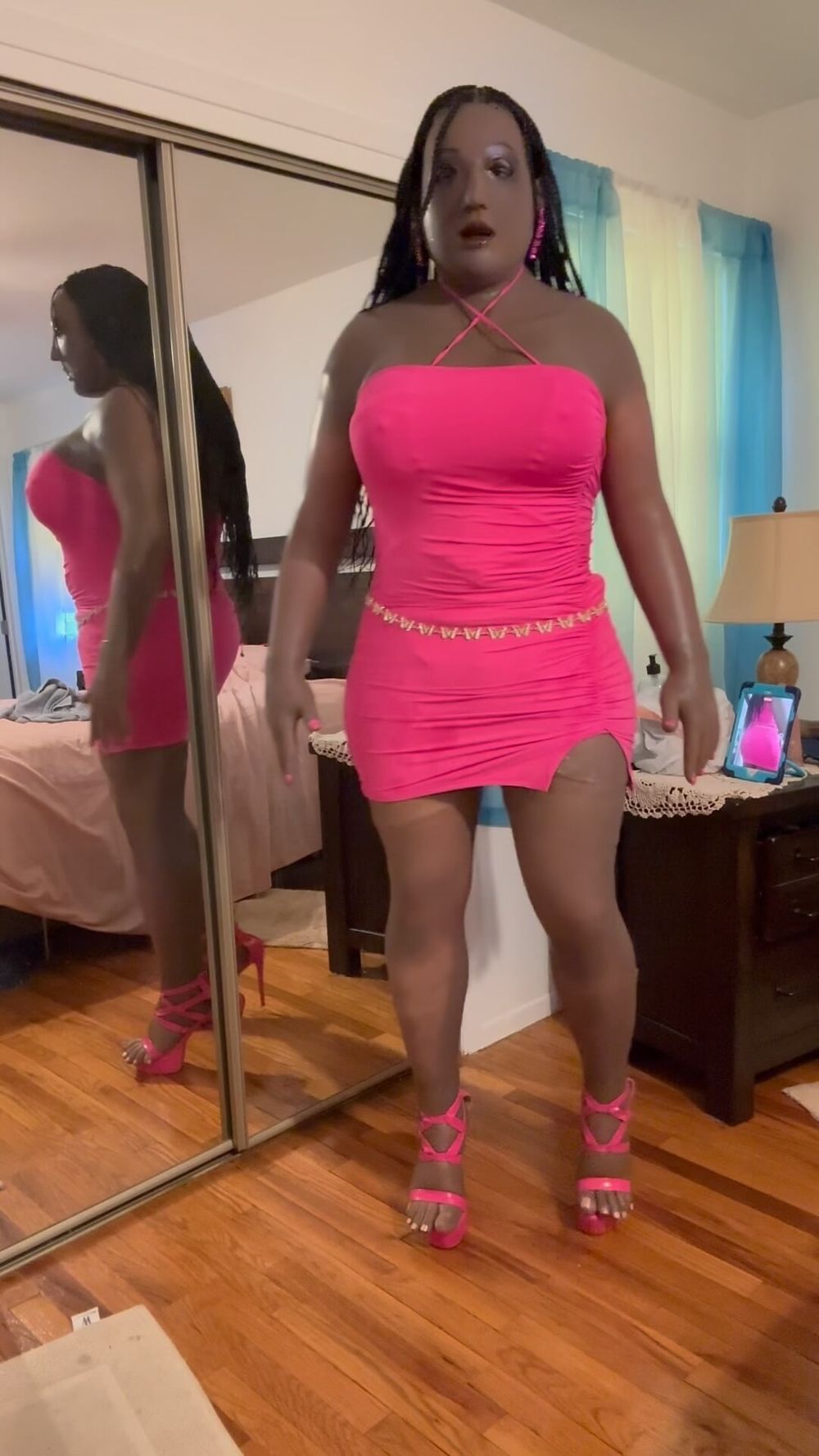 Danae in hot pink