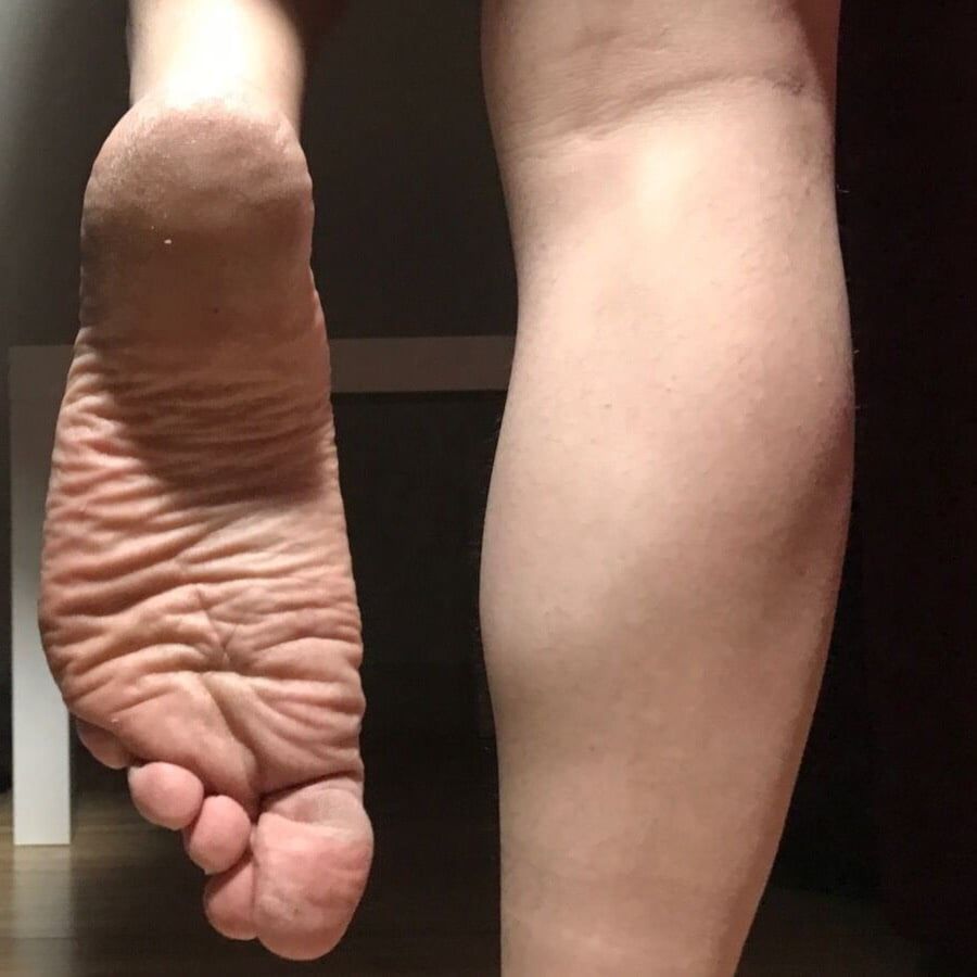 My sexy ass and feet at your service