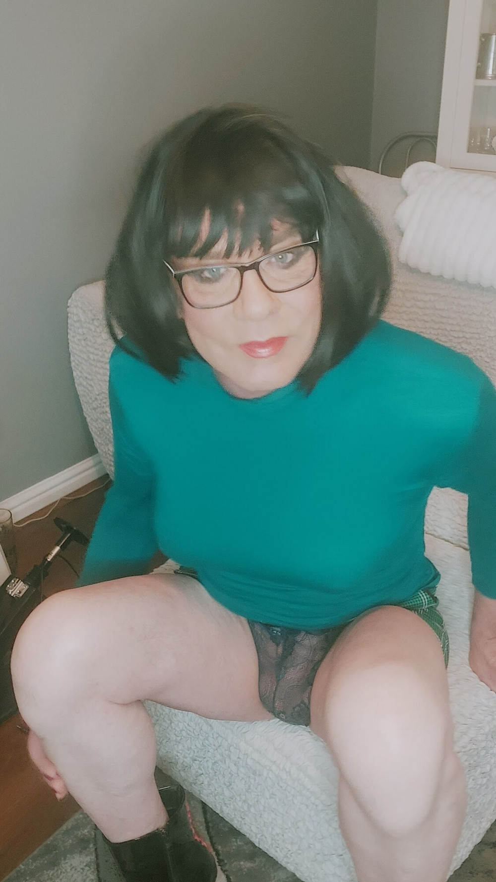 bi sexual crossdressing Juniper Beri #4