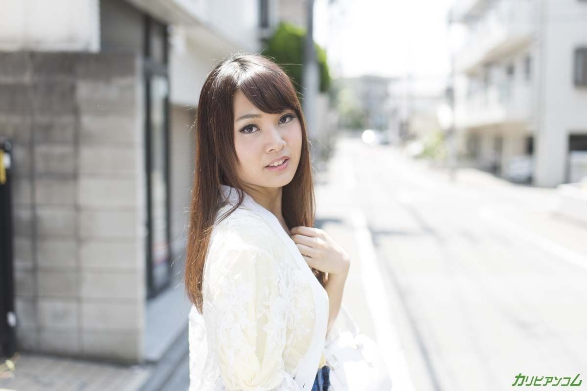 Hiromi Shibuya :: Sending AV Actress To Your Home 6 - CARIBB #3