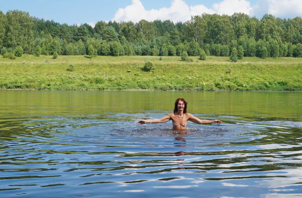 Nude Playing in Volga-river #24
