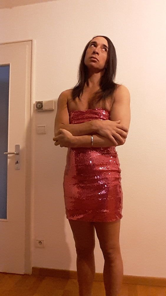 Tygra babe wearing a pink-sheath dress. #26