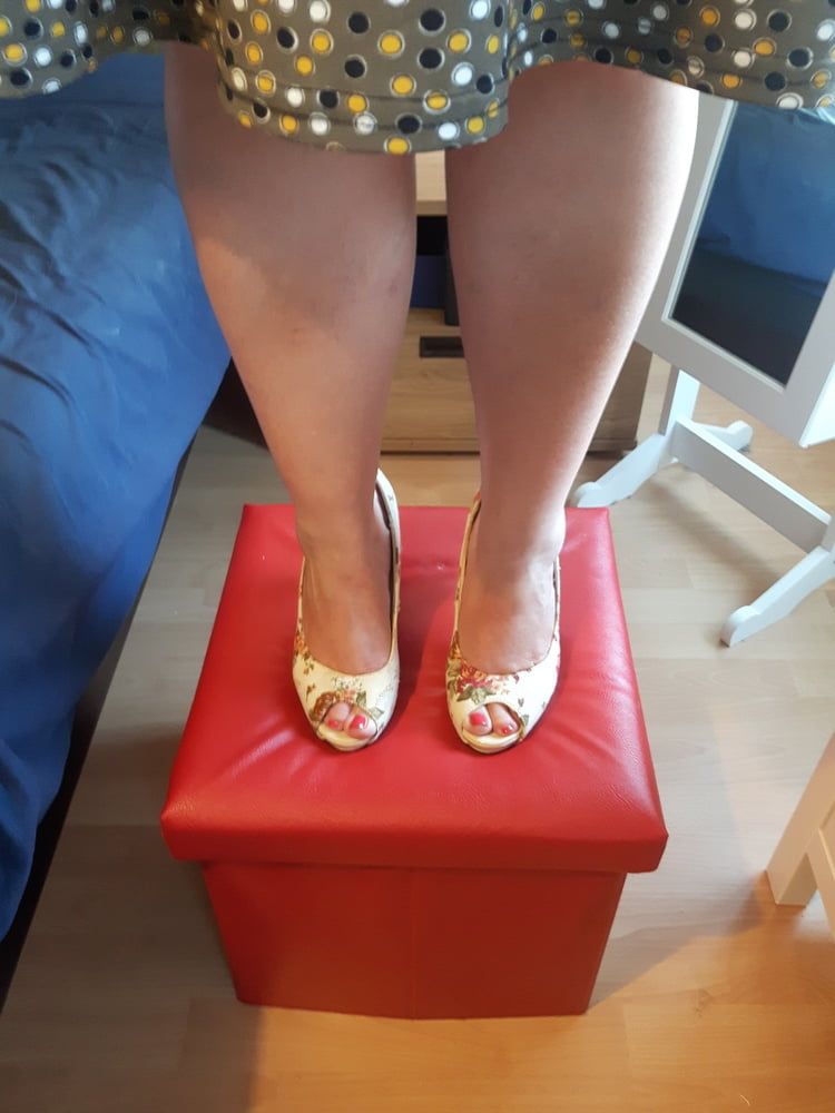 Hot BBW Wife sexy Feet and Heels #8