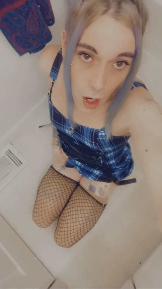 Cute Rocker Tgirl #31