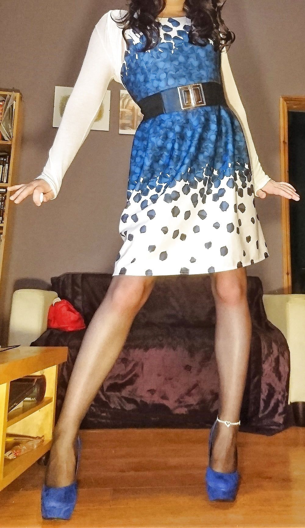 Marie crossdresser blue dress and sheer pantyhose #7