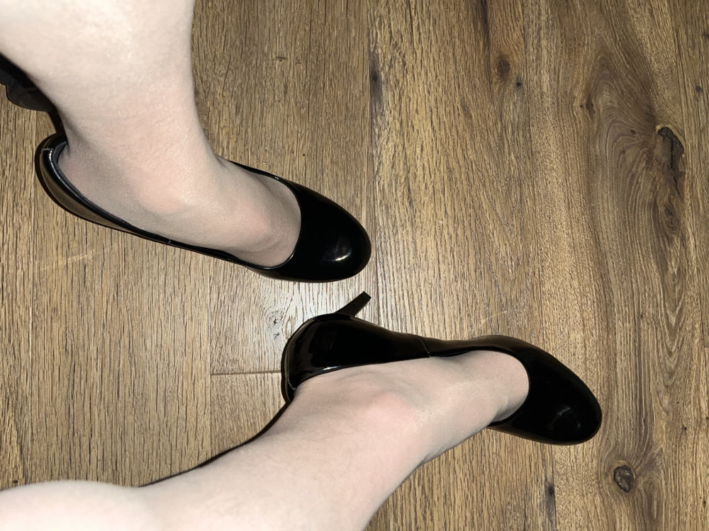 Pantyhose feet #3