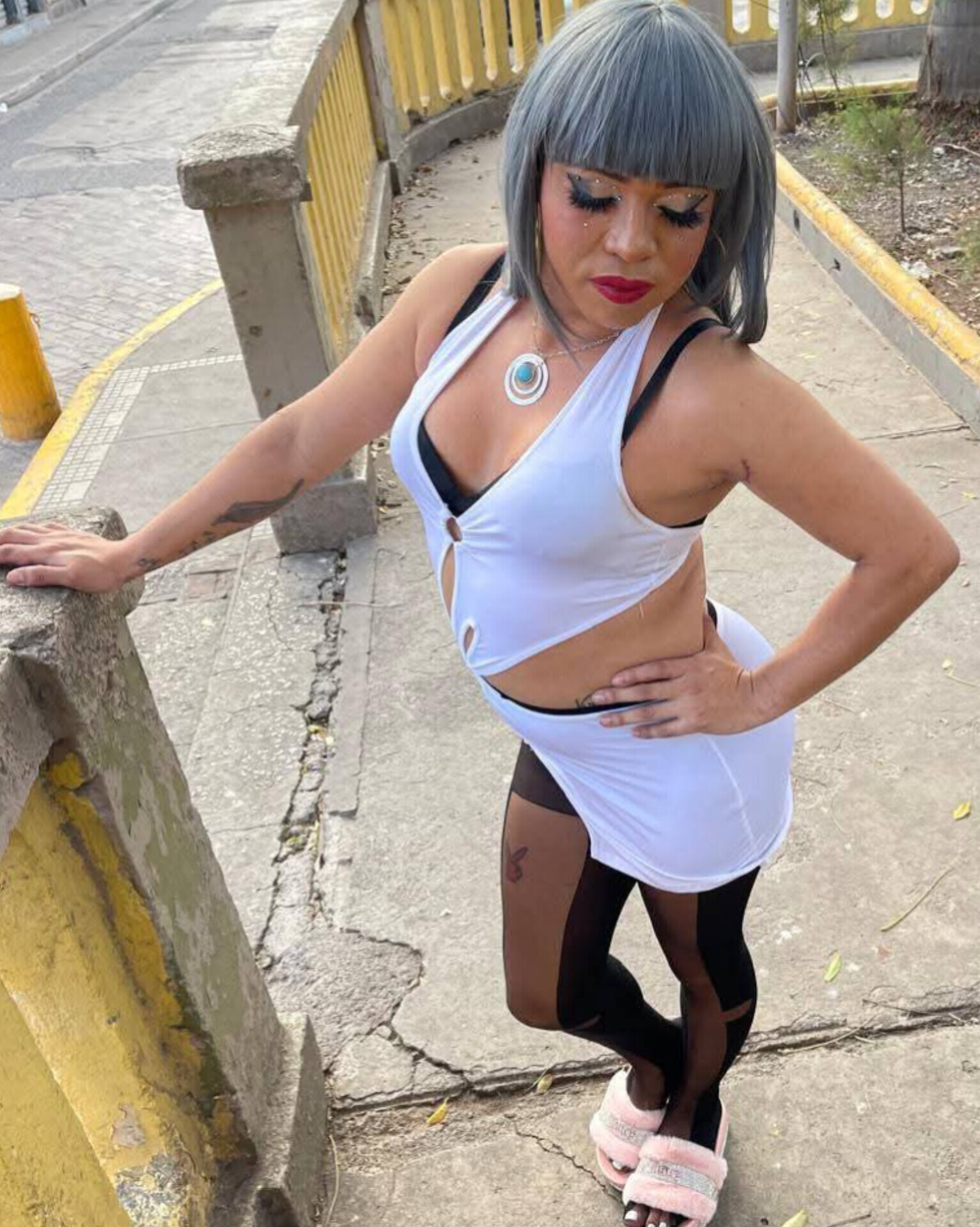 20-year-old trans woman wanting cock 