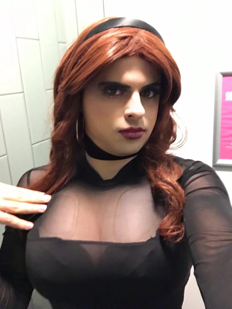 AmandaLeFey goes out to party #46