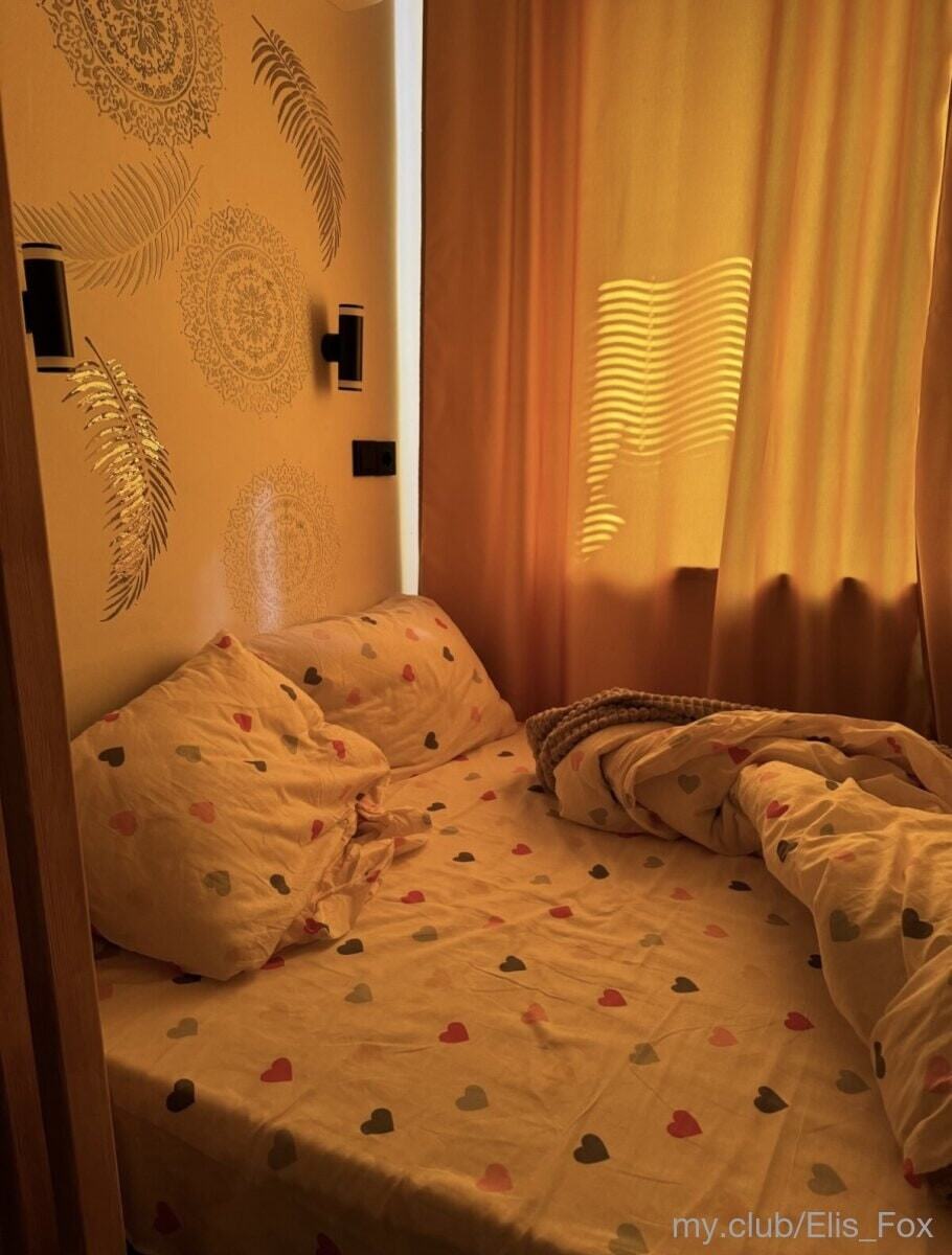 Alice Free Photos #31