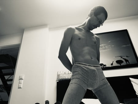 B and W 