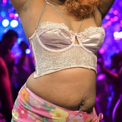 Ružičasta seksi kraljica 