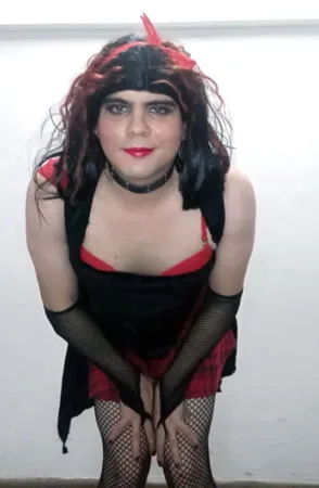 sexy goth crossdresser felixa         