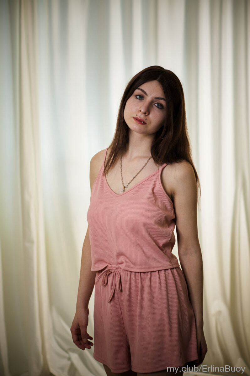 Emma Free Photos #21