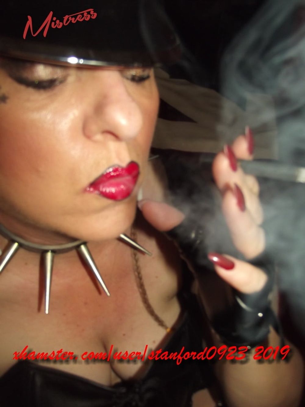 MISTRESS SMOKE #45