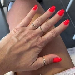 Feets and Nails