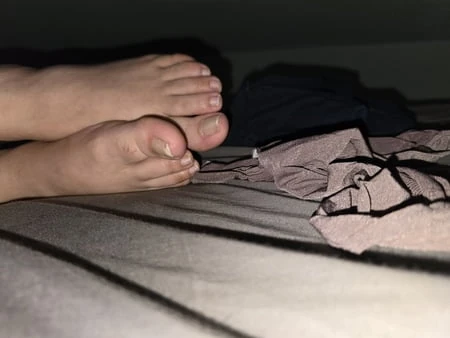 Natural toes 2