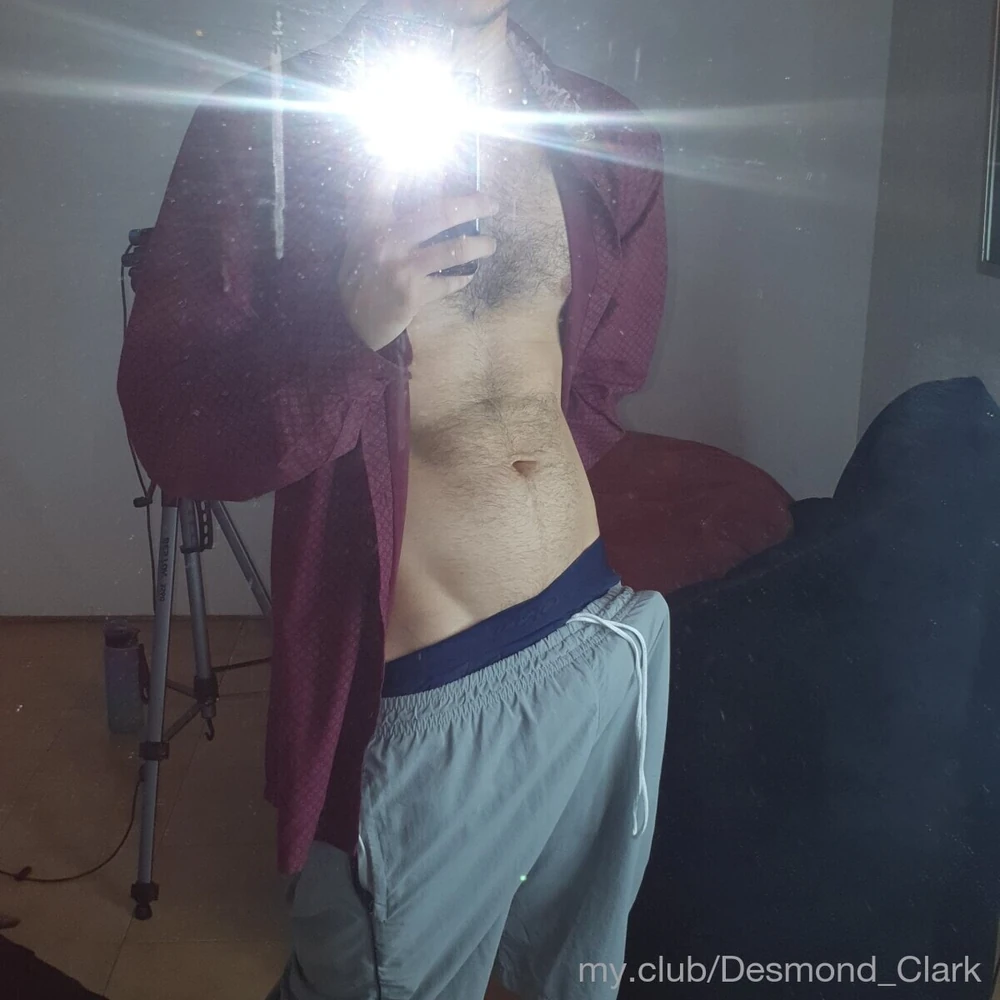 Desmond Free Photos