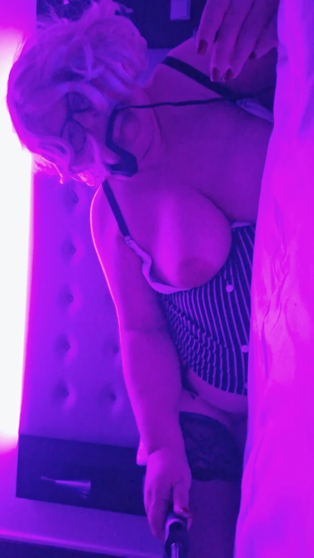 Waiting for you in the Hotel #6