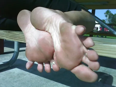 debbies sexy feet        