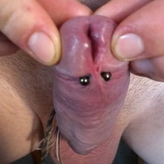 Light cock banding session