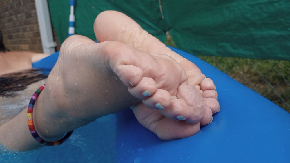 Pool feet #13