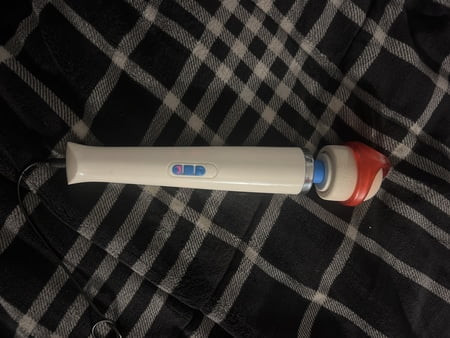 Wand vibrator combine with Cockring 