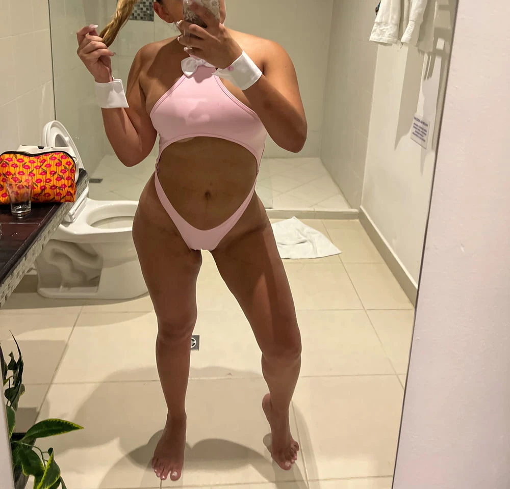 hot colombian  #33