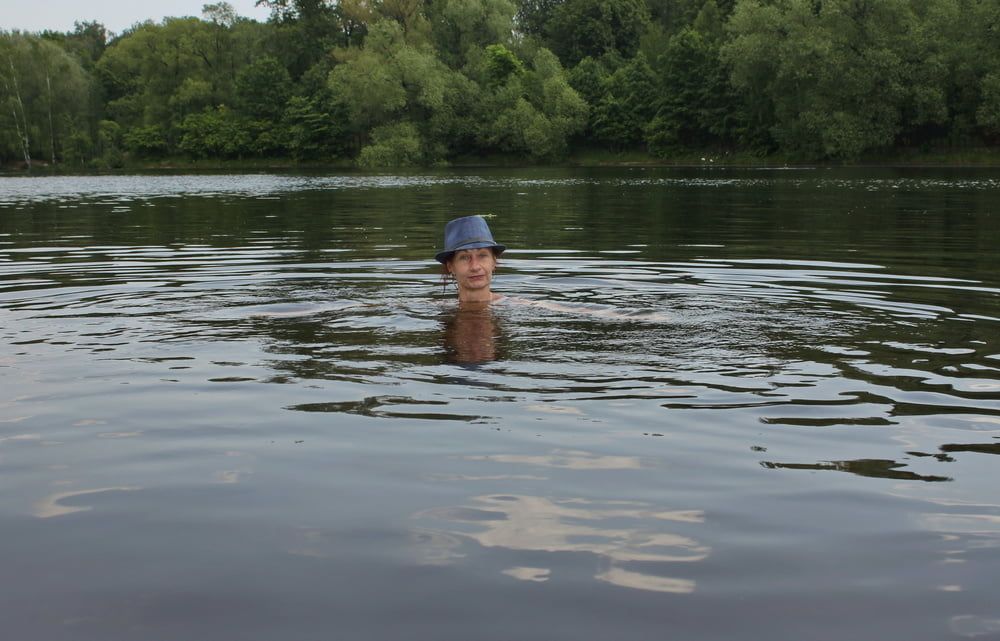 Bathing in Timiryazev-pond #10