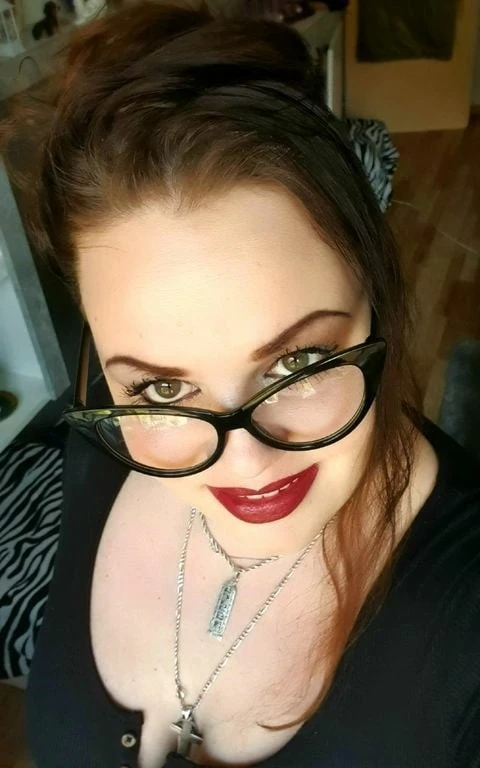 Onlyfans, no PPV, 1:1 Chat and a lot more #9