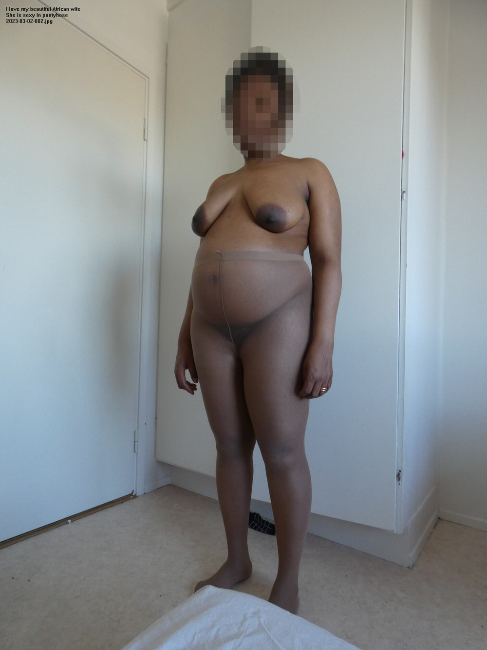 Me pregnant in pantyhose boun spread on the bed #3