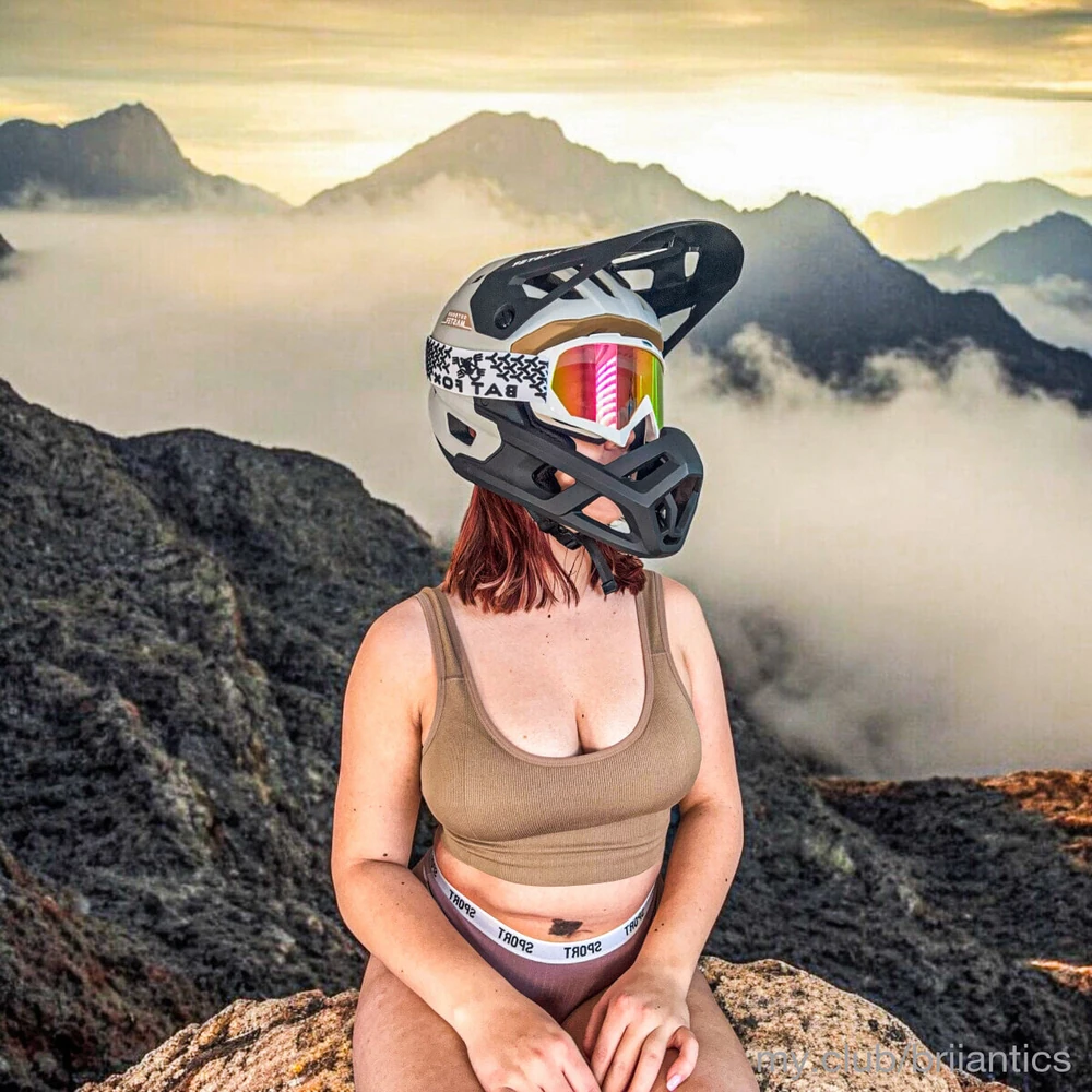Brii | Gamer girl 🎮😈💦 Free Photos #5