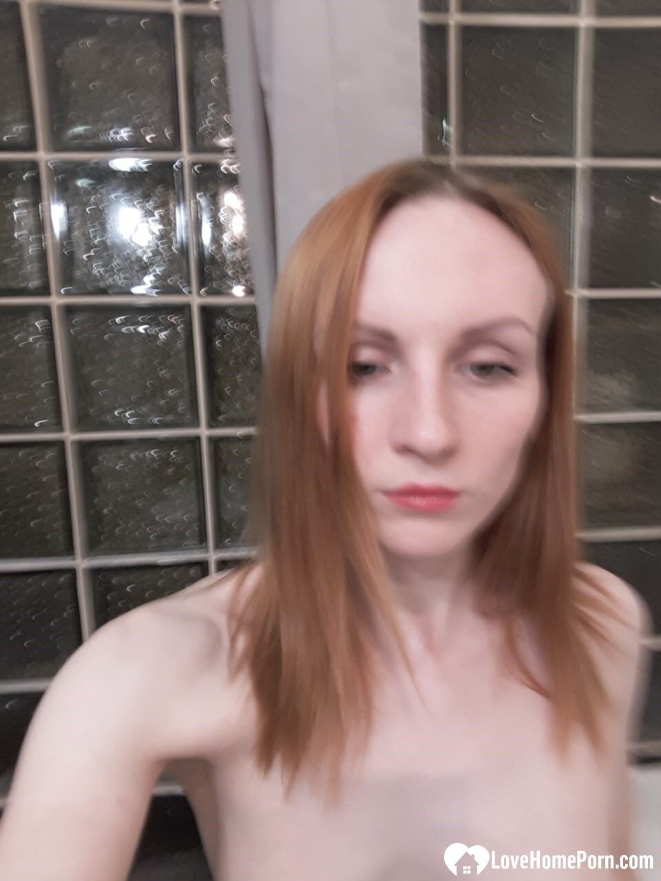 Skinny redhead girl posing in her bathroom naked #6