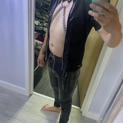 Outfits and nudes