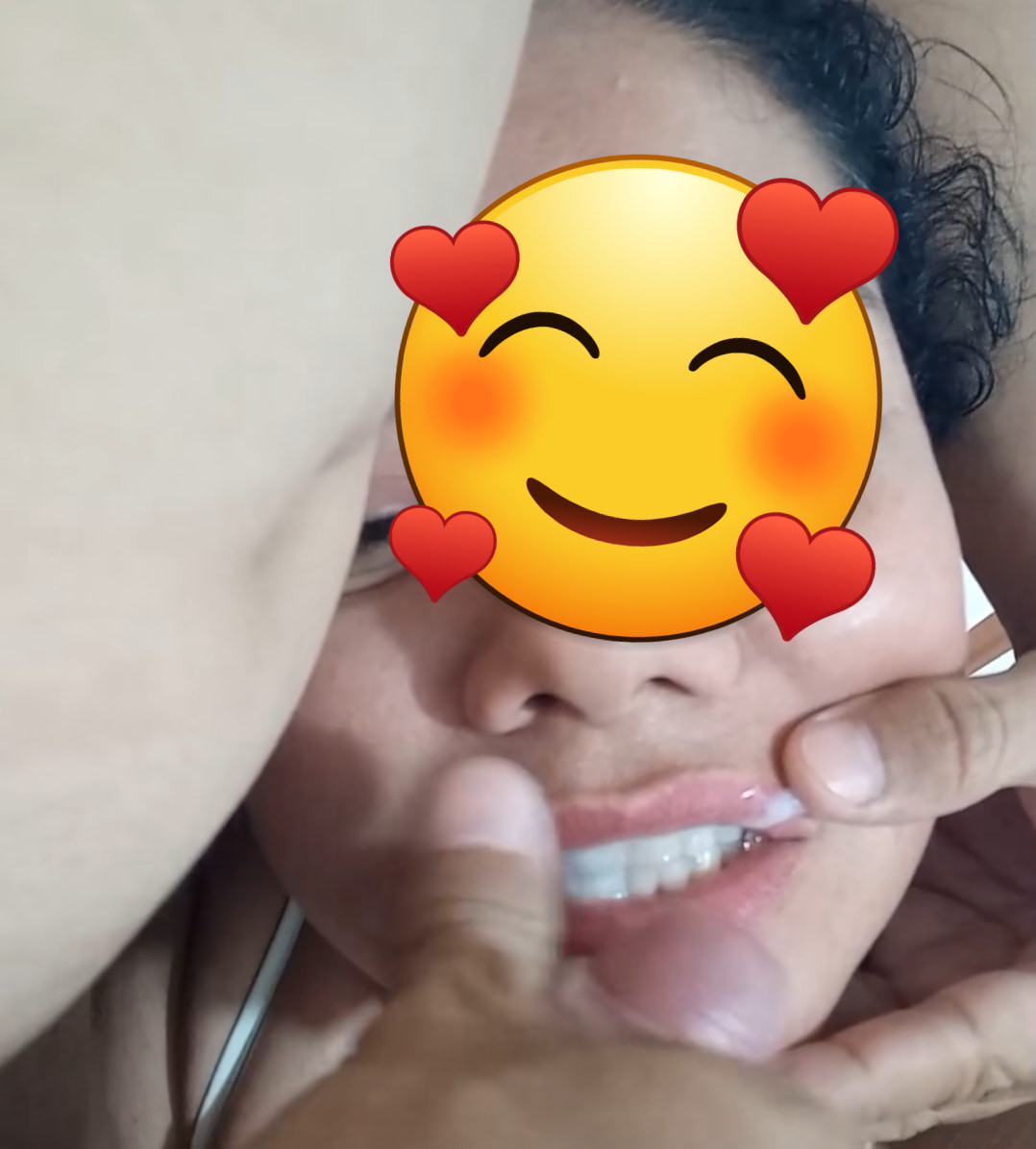 Leche en los dientes