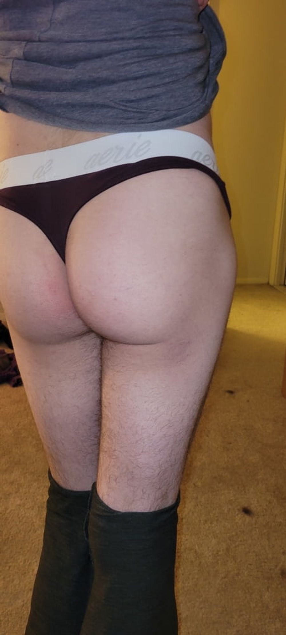 Panties and thongs 