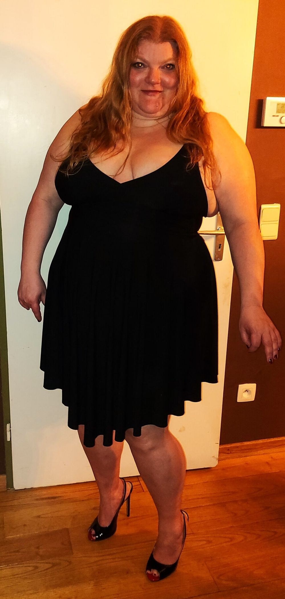 BBW Wife Miss Lizz posing in her new Peeptoe Heels  #13