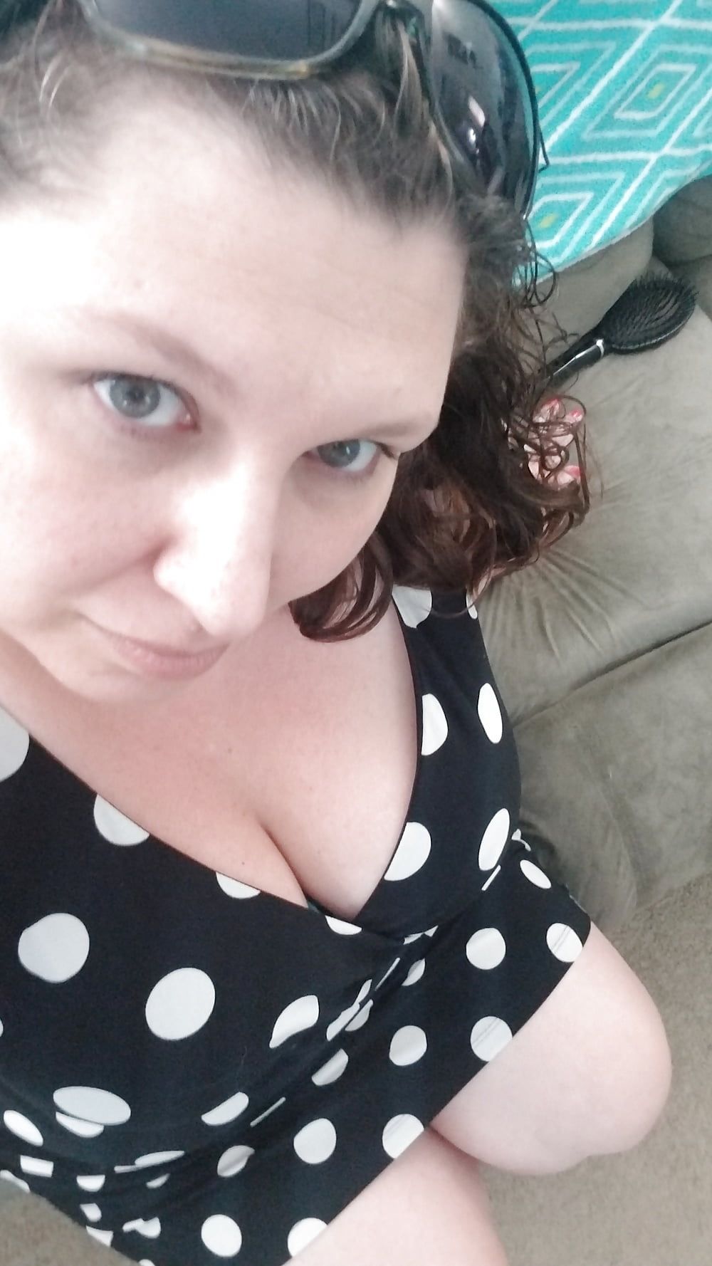 Little peek at my morning..... everyday housewife milf  #10
