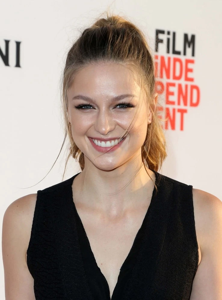 Melissa Benoist #22