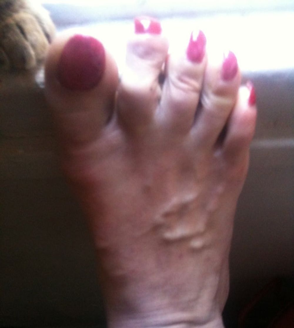 red toenails mix (older, dirty, toe ring, sandals mixed). #4