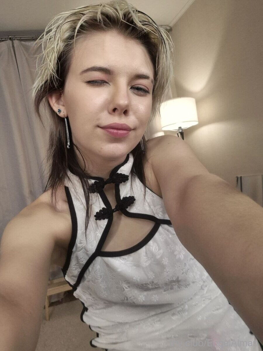 Lilian Free Photos #11