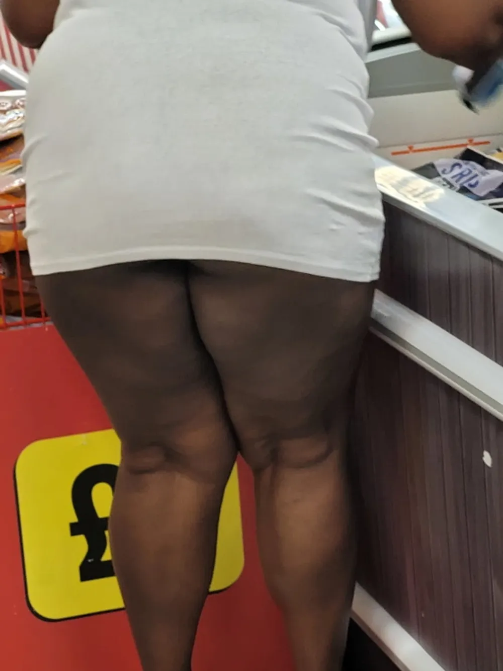 Bbw Milf Flashing In The Supermarket  #4