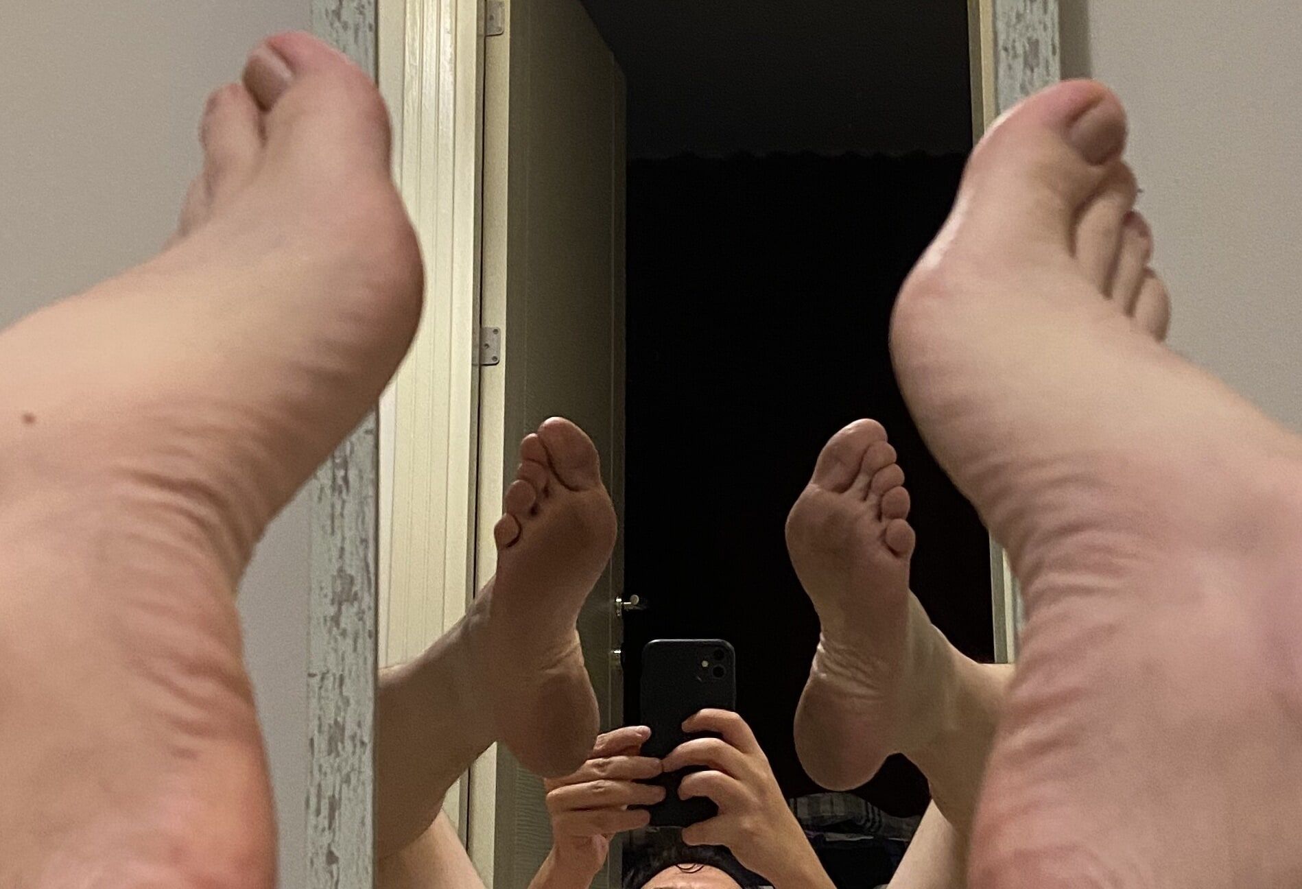 Love to see my feet in the mirror #5