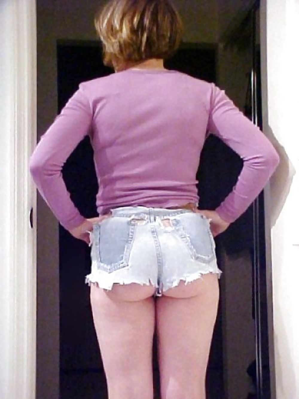 Sexy Daisy Dukes Booty Shorts on MILF MarieRocks #56