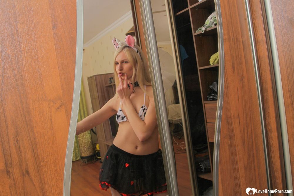 Blonde girlfriend teasing in her sexy cosplay #7