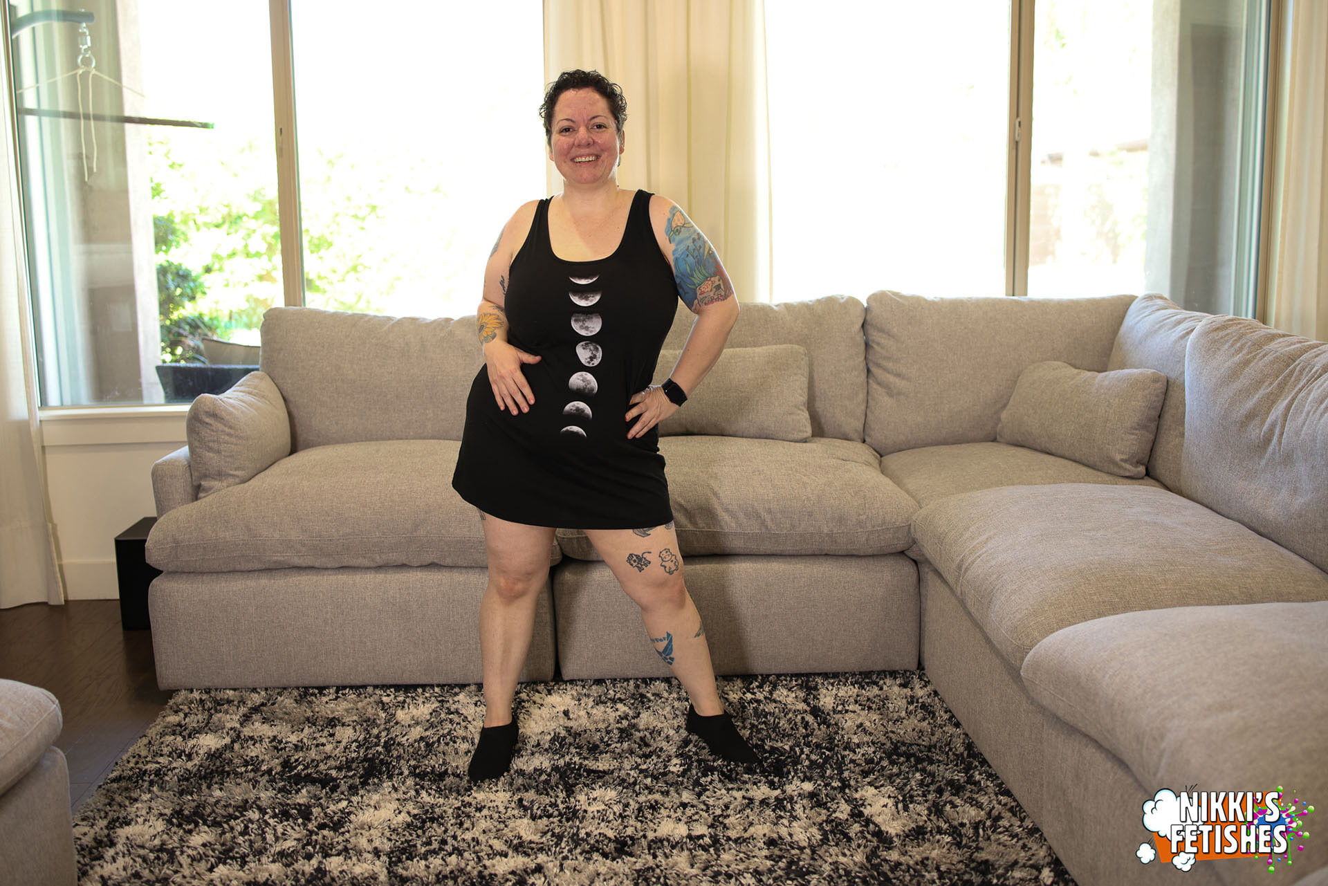 NIKKISFETISHES: Fart Stalker Gets A Faceful